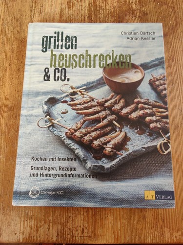 Grillen heuschrecken co - grillen,,